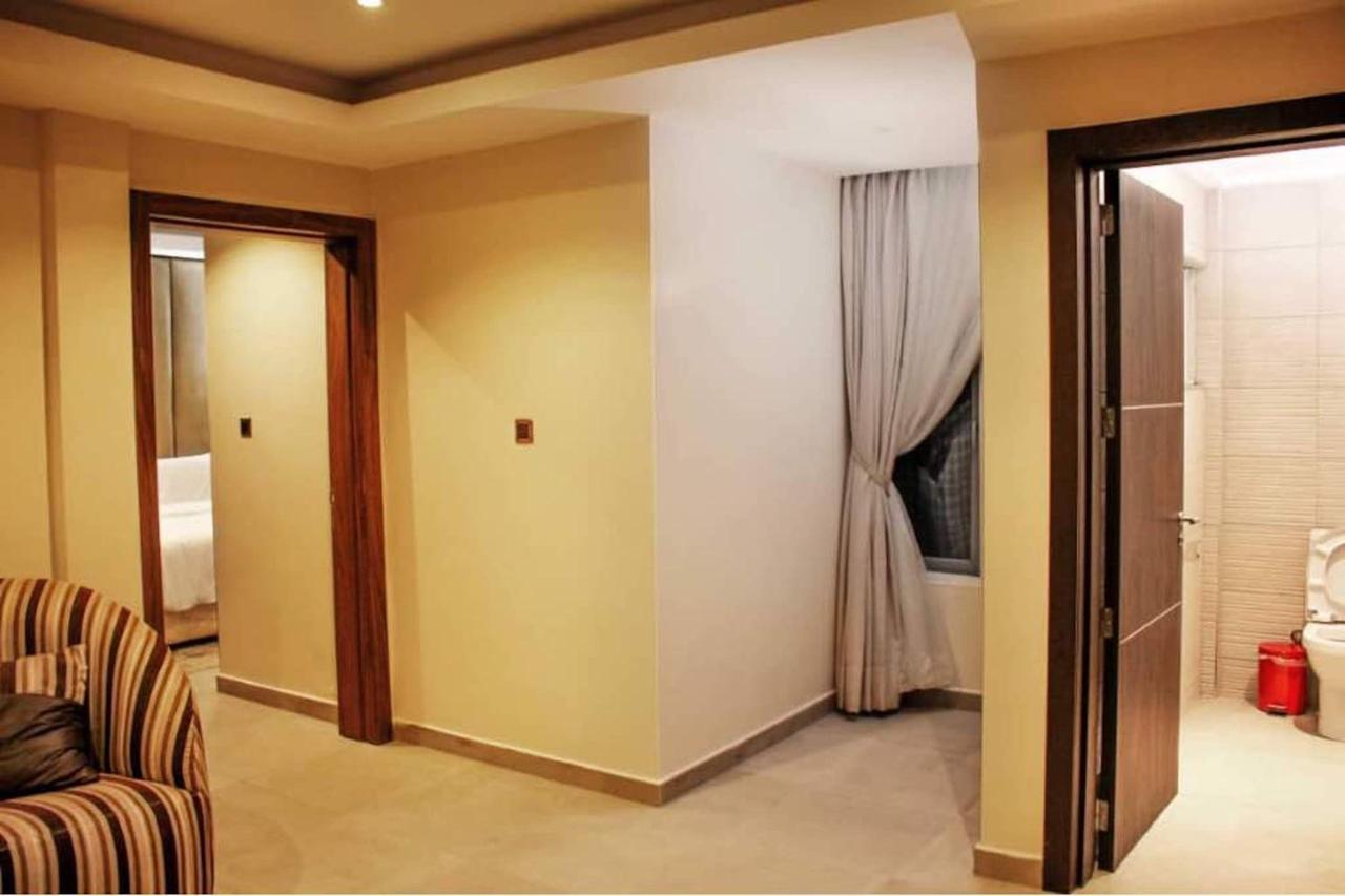 Joshesther Olive Hotel Ikeja Zewnętrze zdjęcie