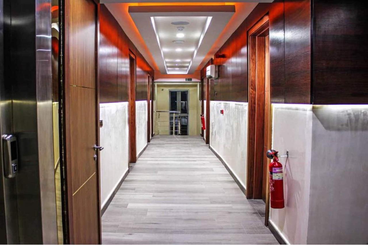 Joshesther Olive Hotel Ikeja Zewnętrze zdjęcie